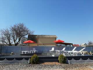 Апартаменты Коттеджный двор Бердянск Большой двухместный номер с 1 кроватью-14