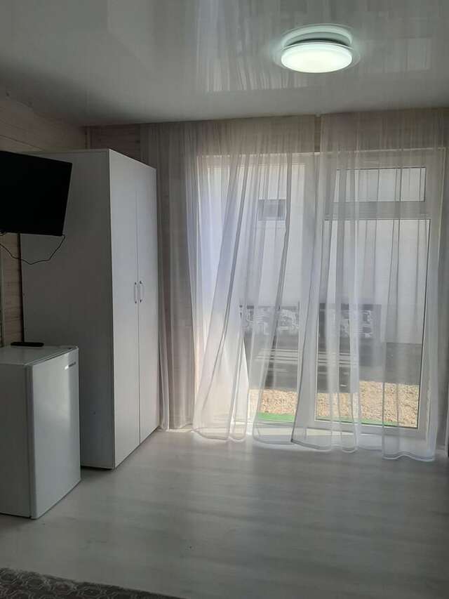 Апартаменты Коттеджный двор Бердянск-12